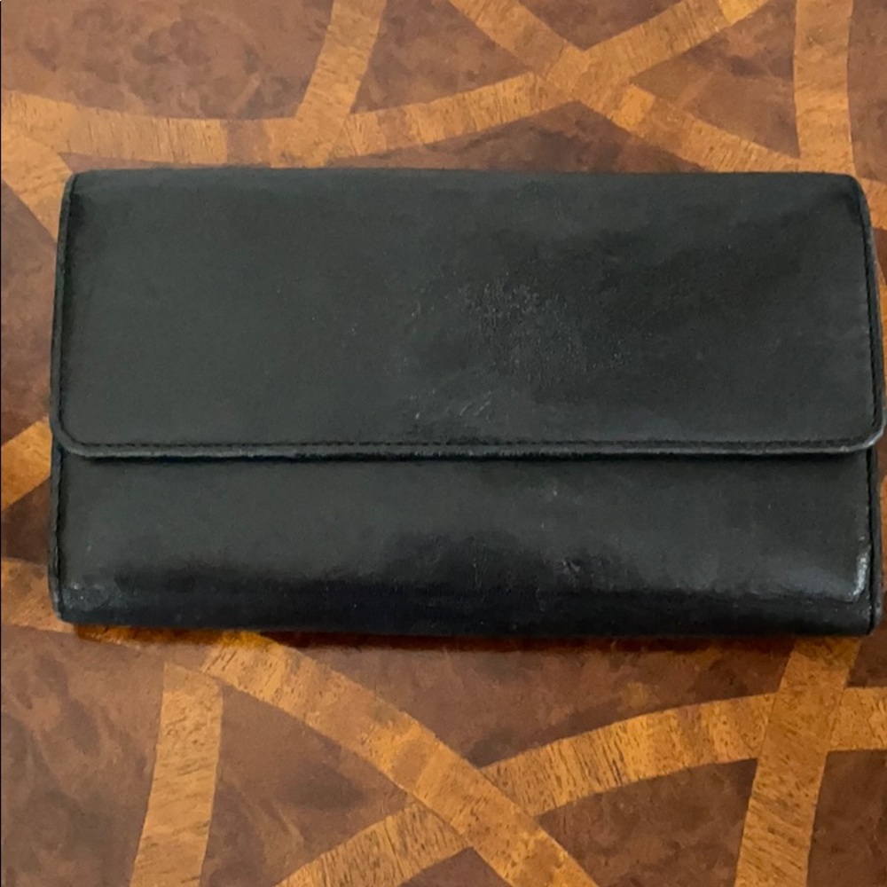 Stone Mountain black wallet